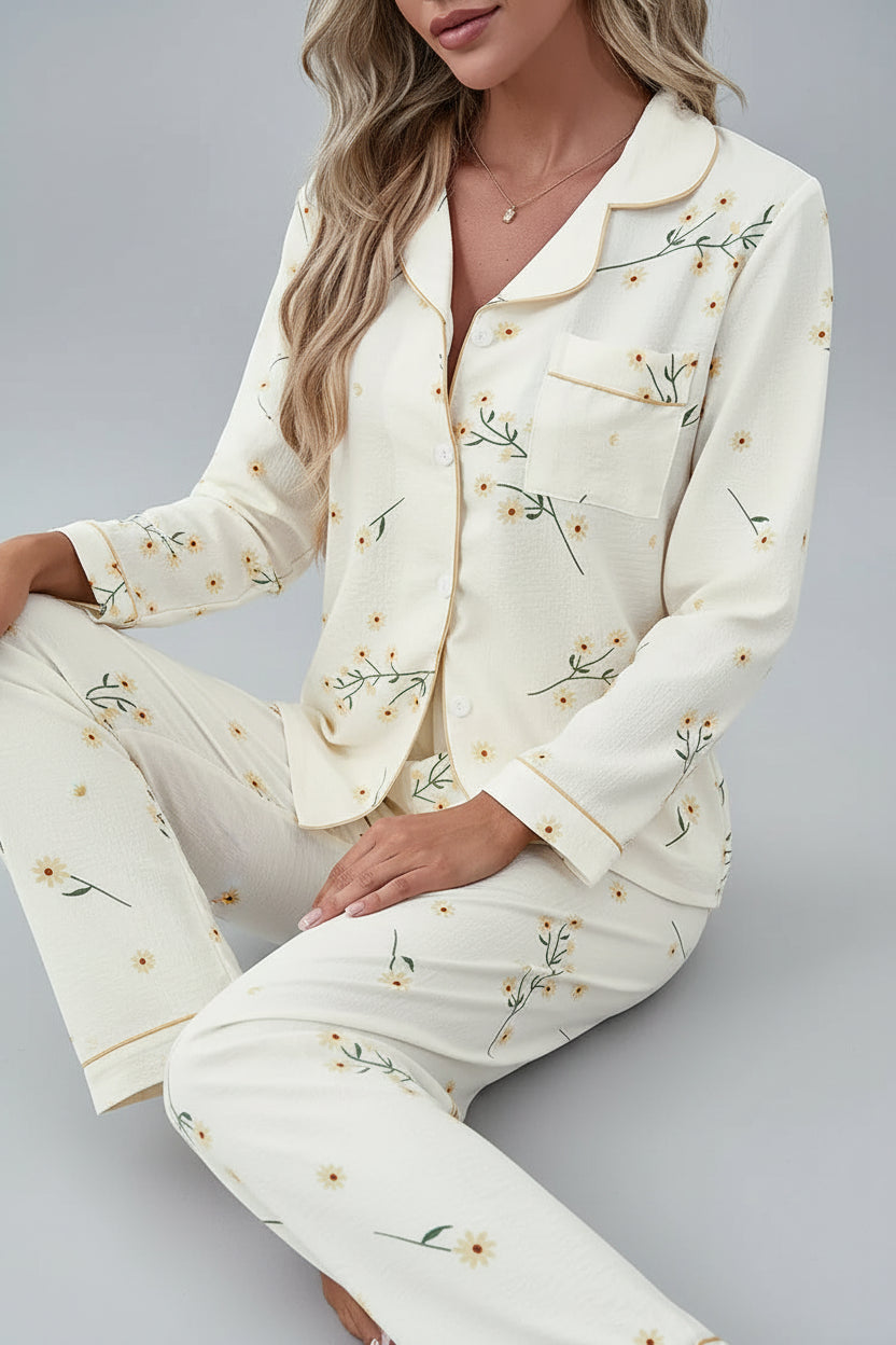 Cozy Daisy Print Pajama Set for Women (7)