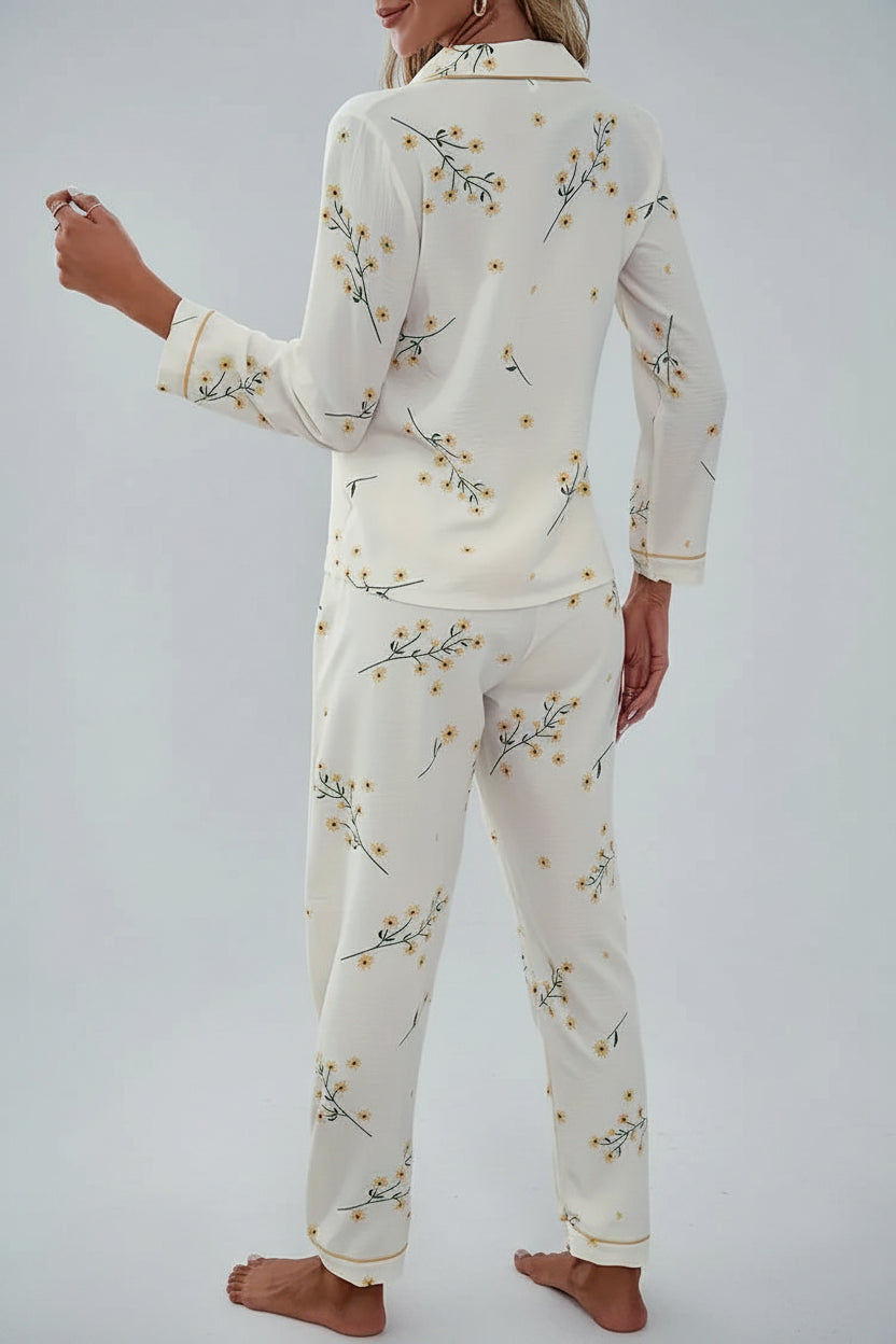 Cozy Daisy Print Pajama Set for Women (6)