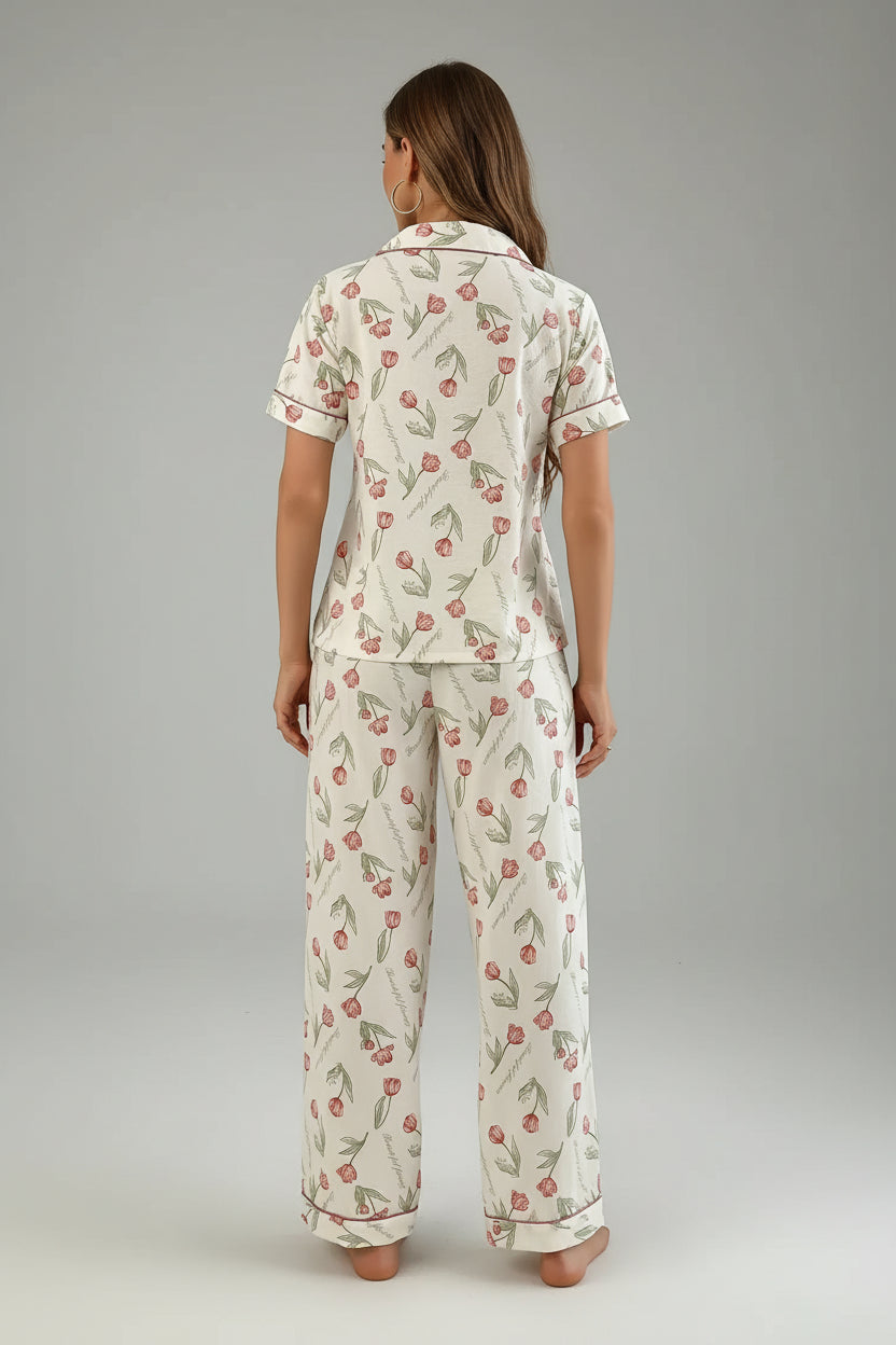 Comfortable Casual Wear Elegant Floral Print Pajama Set for Women (1)