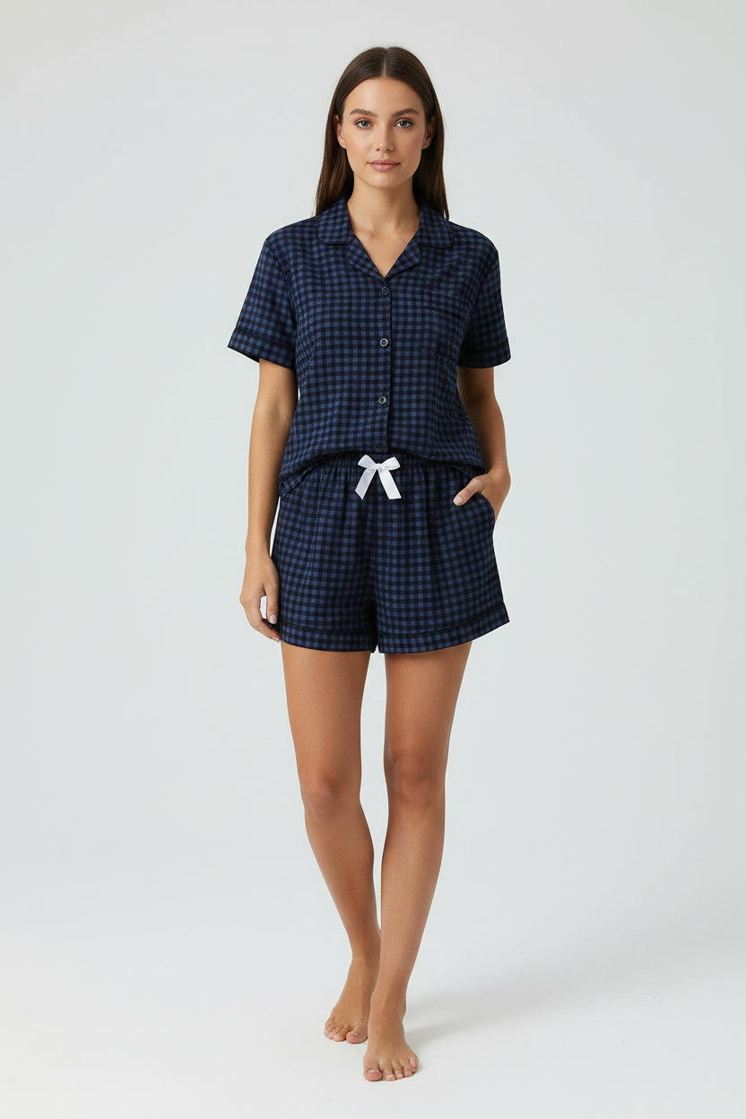 Cozy Checkered Pattern Pajama Set (3)